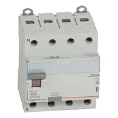Voir nos interrupteurs différentiels 40A Interrupteur différentiel 40A 30mA type AC 4P Legrand